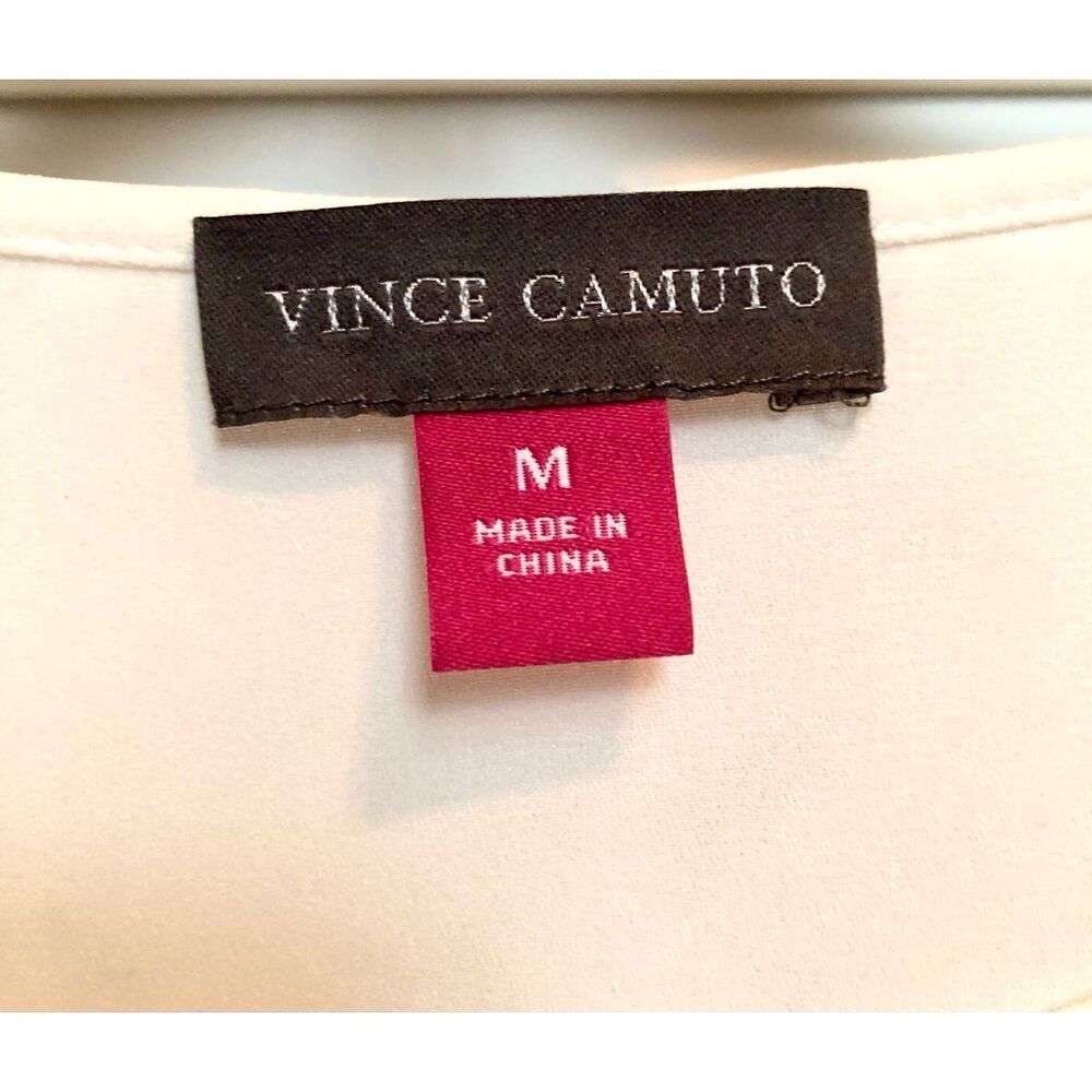 VINCE CAMUTO - L Sz Med Ivory Lace Long-Sleeve Lined Blouse w/Bell Sleeves. EUC - Picture 4 of 12